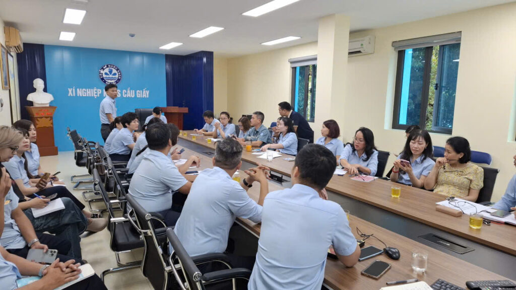 eKMap triển khai đào tạo sự dủng ứng dụng quản lý công việc và bản đồ theo dõi tình trạng cấp nước cho các chi nhánh của Hawacom (eKMap)
